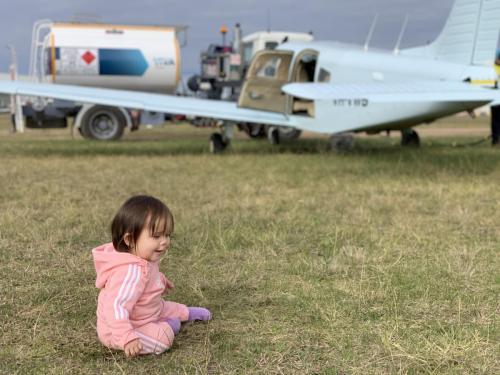 07027319-D949-472B-89E7-E53A483A1295